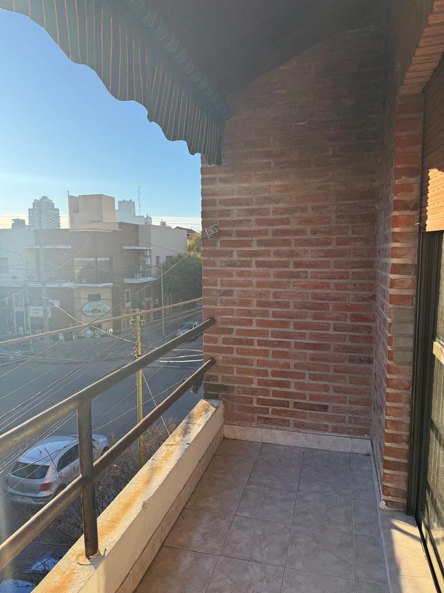 1-Bedroom Apartment for Sale. Balconies facing the front and back. Downtown Campana