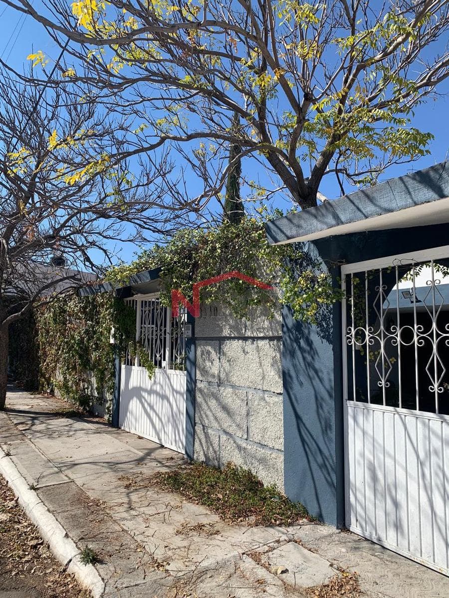 House for Rent in Parques de la Cañada