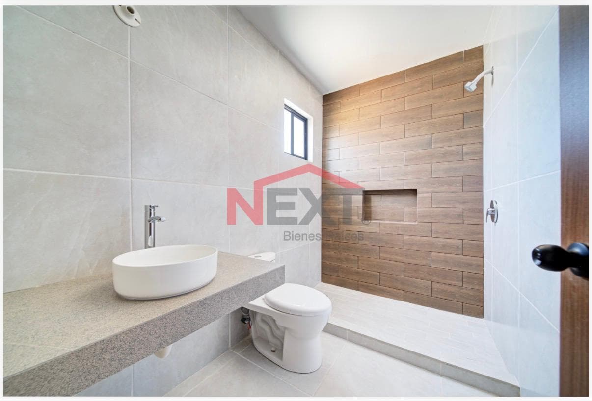 Casa en venta en Montalia Residencial con recámara en planta baja