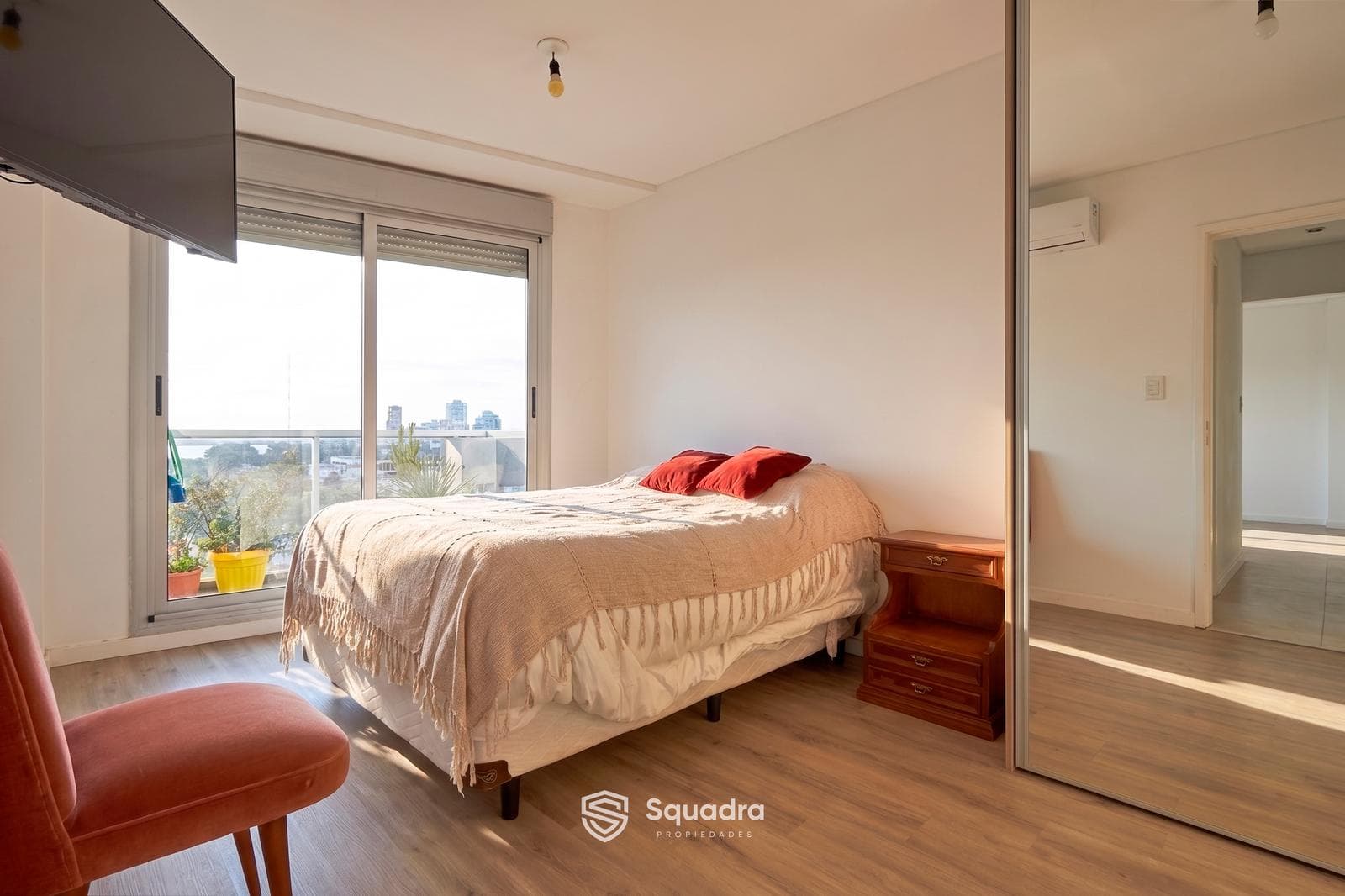 FOR SALE - 2-bedroom apartment with amenities and a river view - Arroyito neighborhood, Rosario.