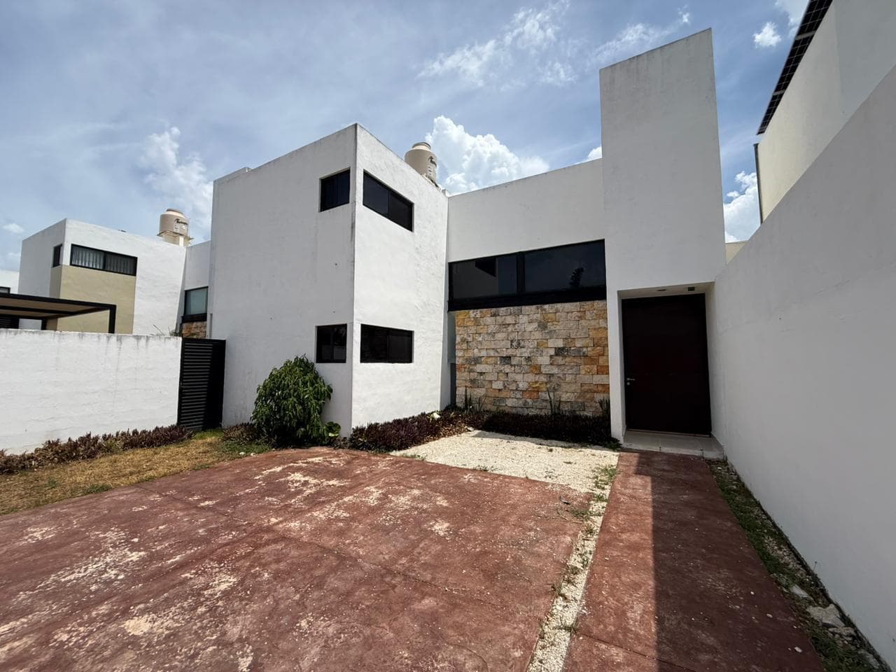 House for Rent in Real Montejo | 3 Bedrooms