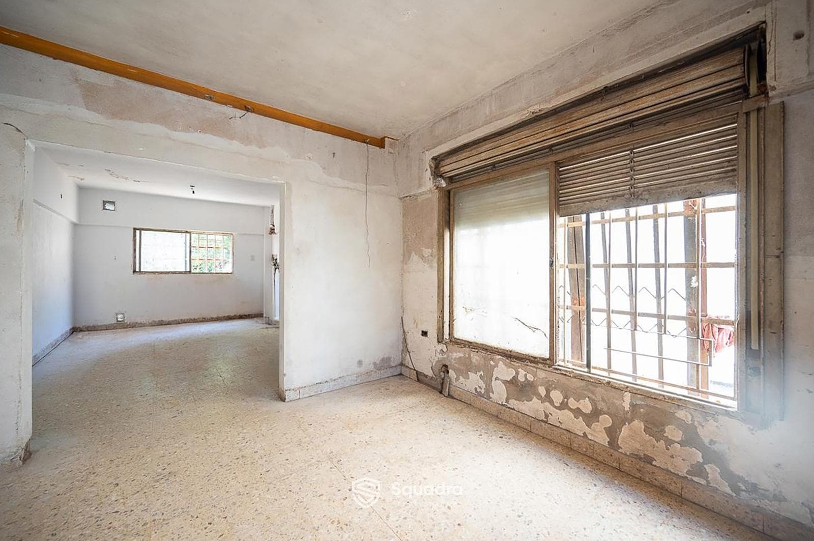 FOR SALE | TRADE-IN - 2-bedroom house with garage and green yard - Fisherton. QUALIFIES FOR A MORTGAGE.