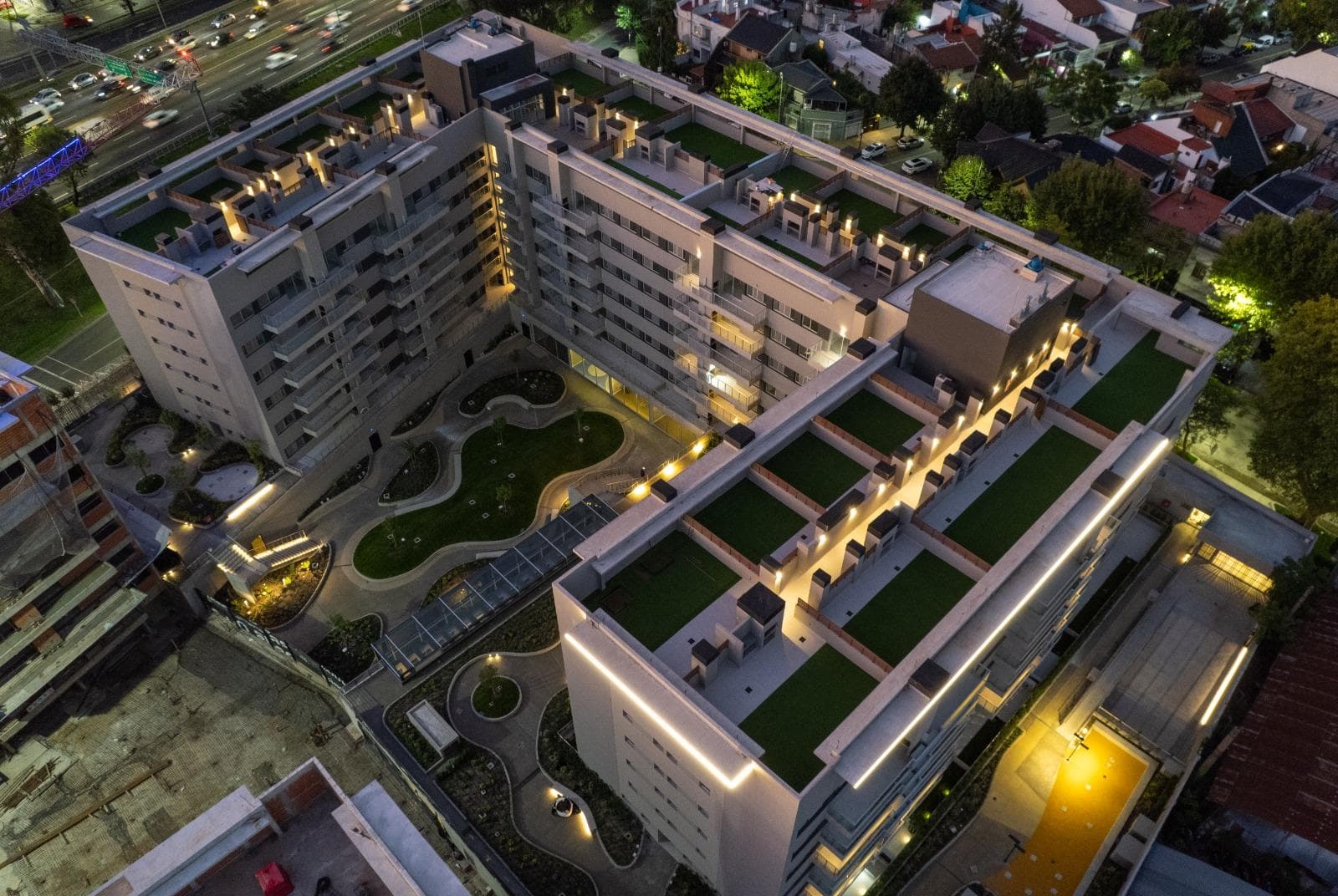 4-ROOM APARTMENT FOR SALE IN VILLA DEVOTO, MILAIRES