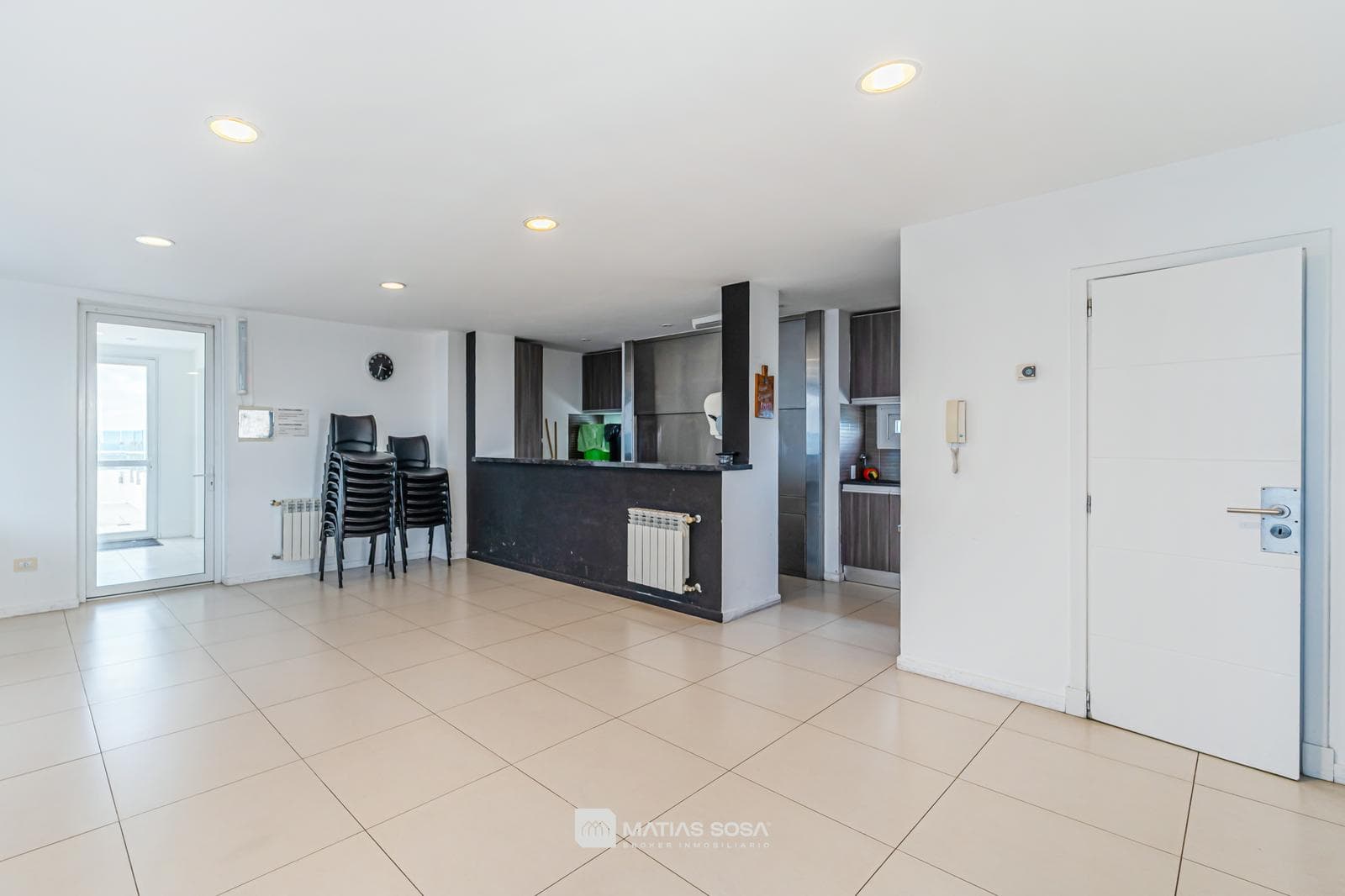 For Sale - 3-room apartment with underground parking - Financing Available - Boghoss
