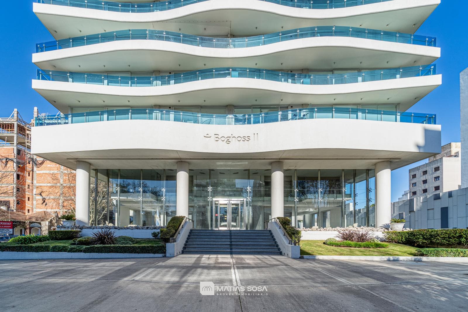 For Sale - 3-room apartment with underground parking - Financing Available - Boghoss