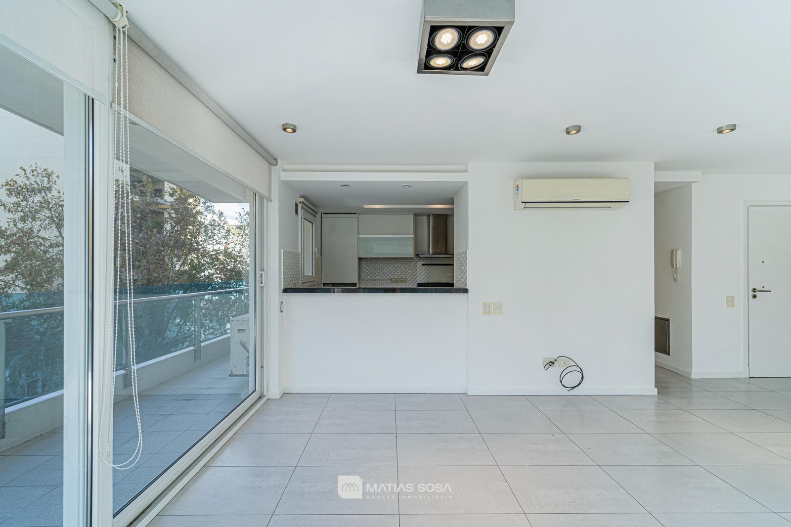 For Sale - 3-room apartment with underground parking - Financing Available - Boghoss