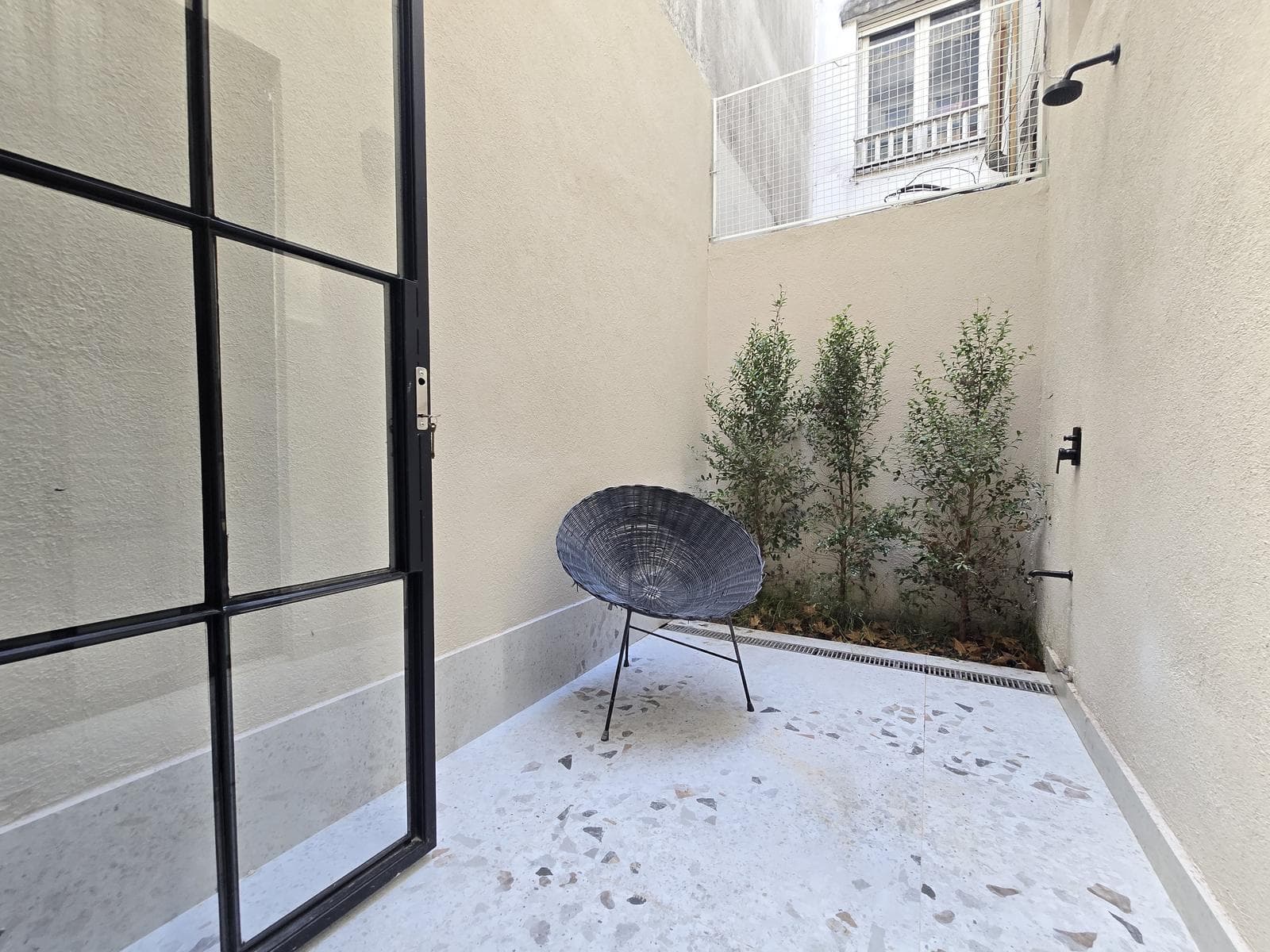2-room apartment with a patio in Belgrano - Excellent design