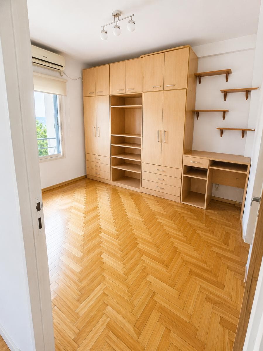 Venta Departamento 2 ambientes Villa Urquiza con balcón