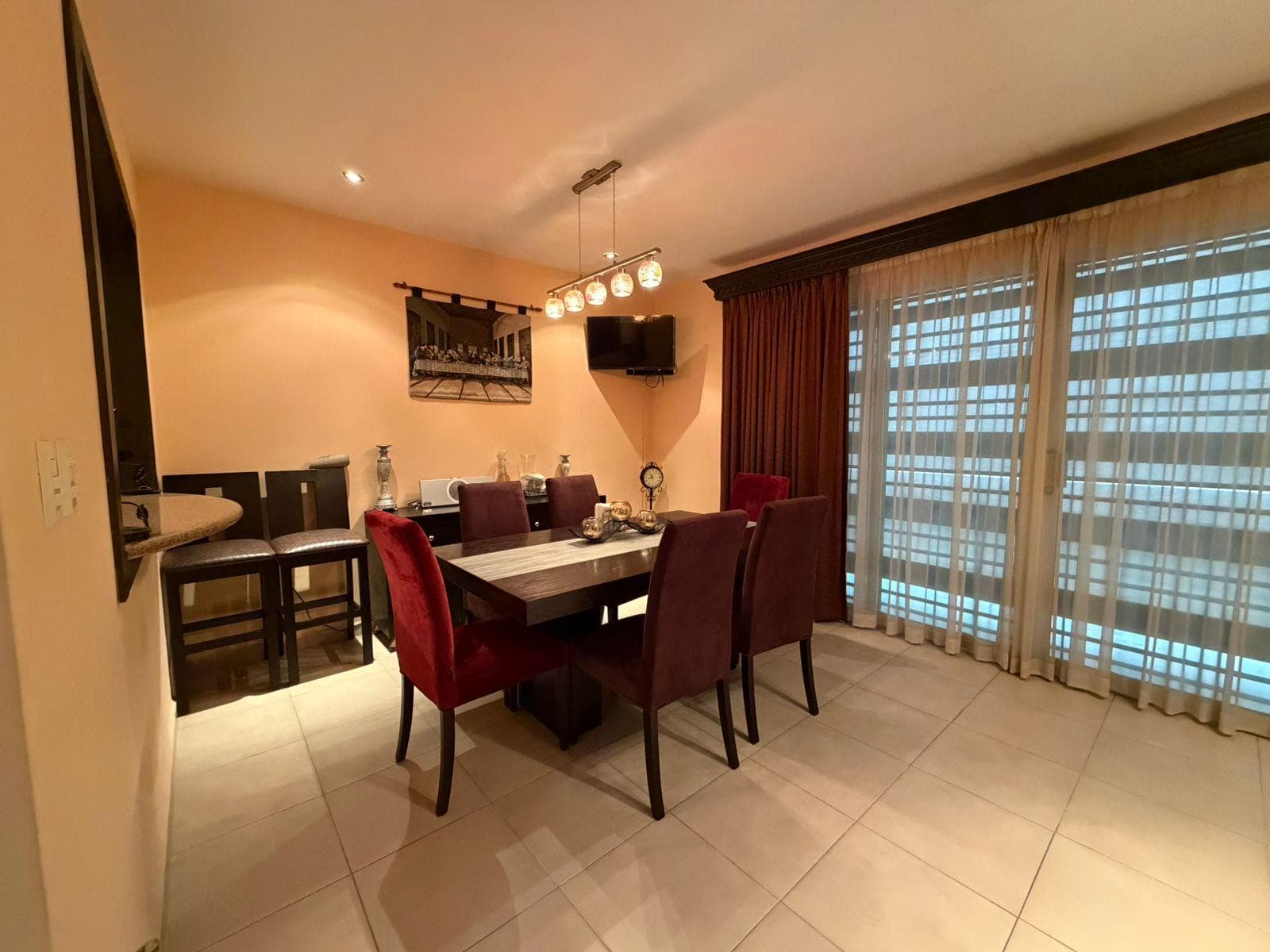 HOUSE FOR SALE IN GALERIAS DEL CAMINO REAL, GUADALUPE, N.L.
