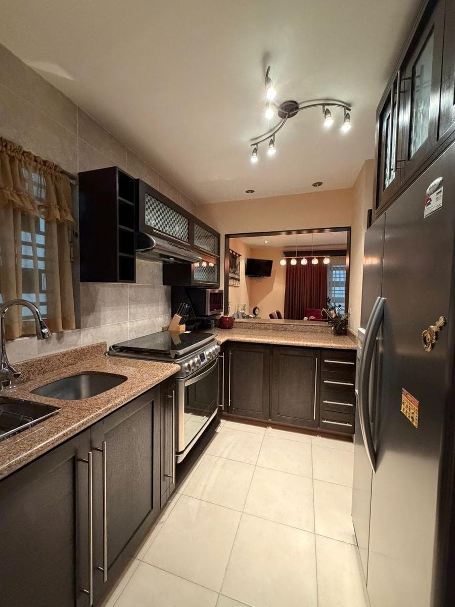 HOUSE FOR SALE IN GALERIAS DEL CAMINO REAL, GUADALUPE, N.L.