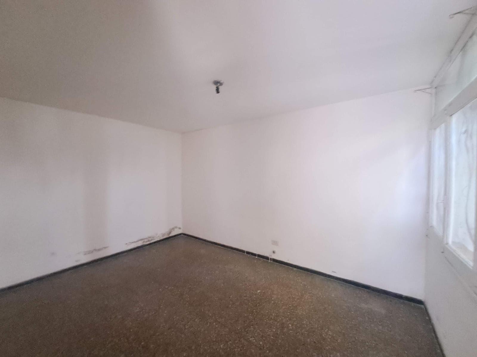 House for sale with 2 separate apartments - QUALIFIES FOR A MORTGAGE