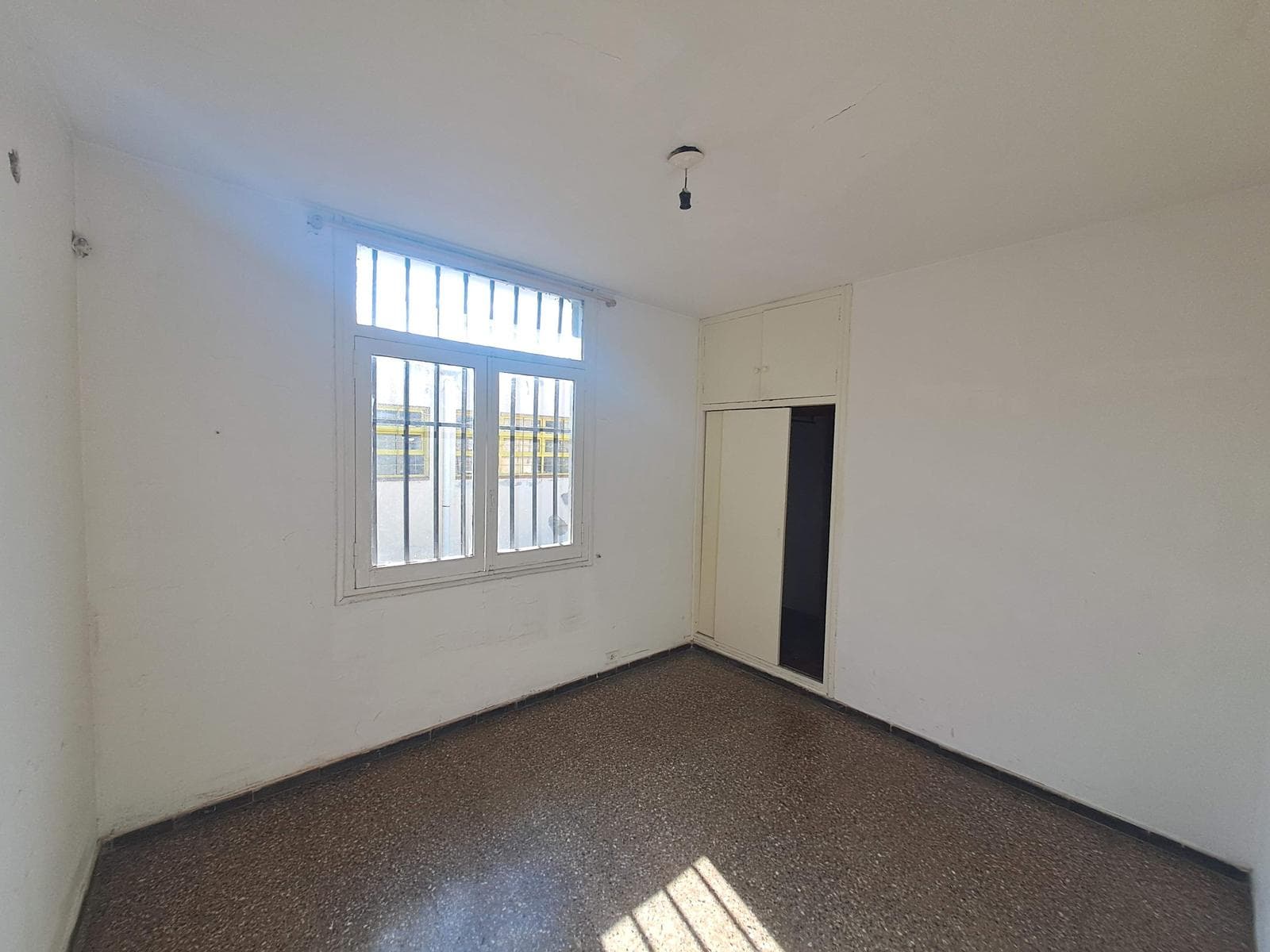 House for sale with 2 separate apartments - QUALIFIES FOR A MORTGAGE