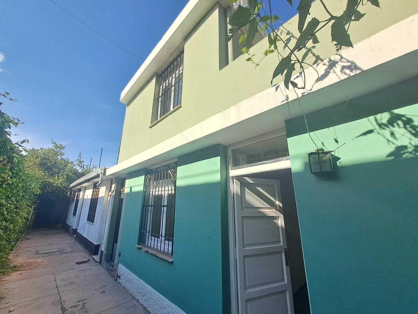 House for sale with 2 separate apartments - QUALIFIES FOR A MORTGAGE