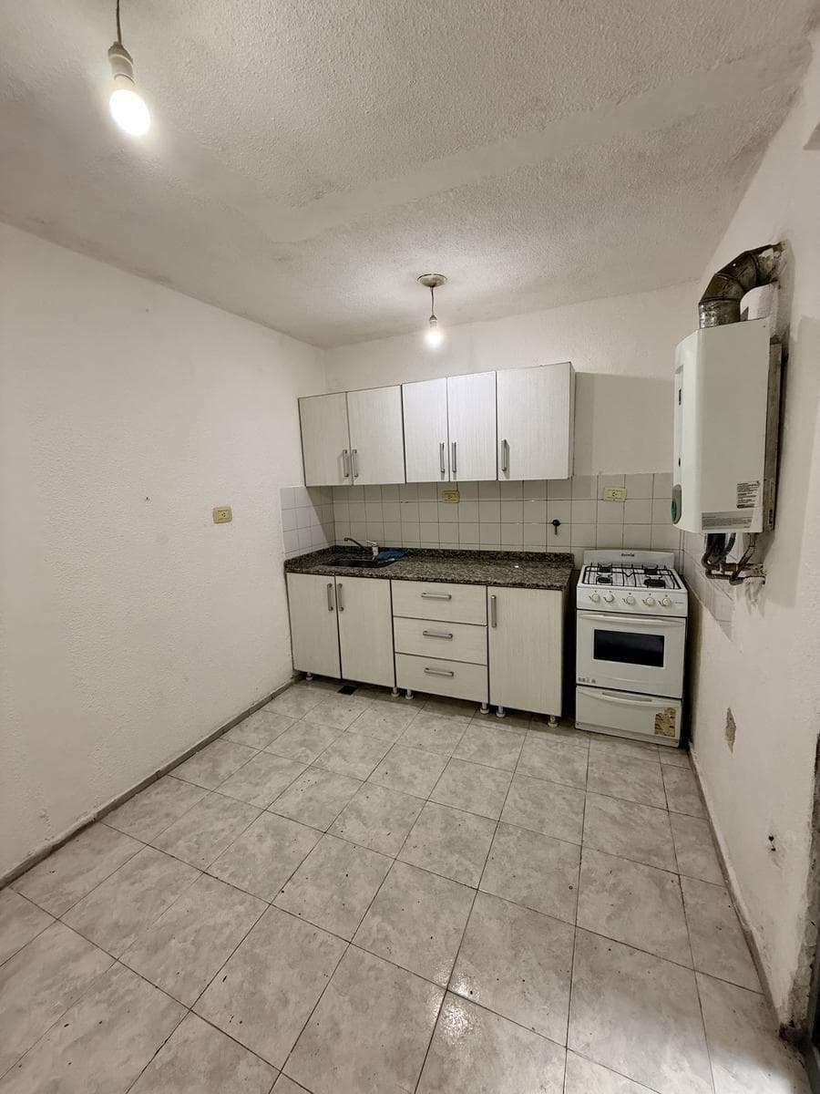 2-Bedroom Apartment for Rent in the Alberdi Neighborhood