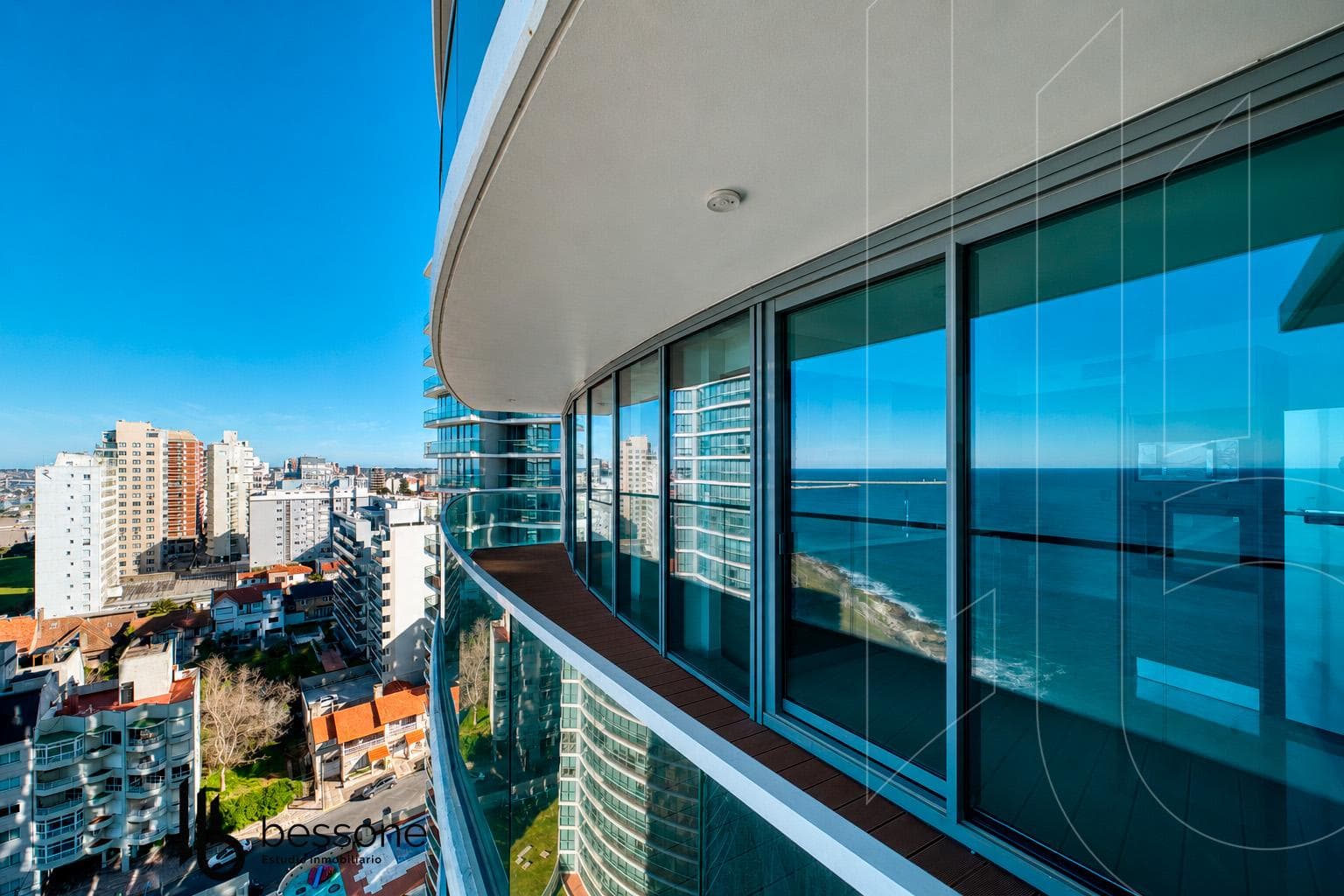 MARAL EXPLANADA APARTMENT