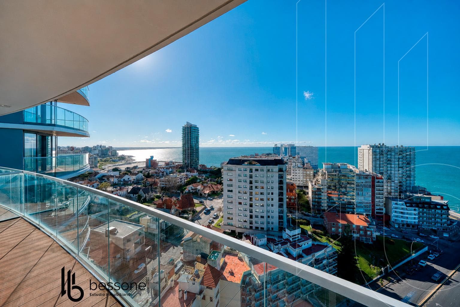 MARAL EXPLANADA APARTMENT