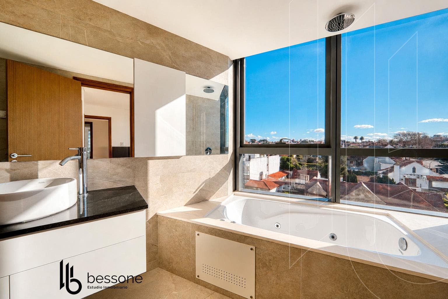 MARAL EXPLANADA APARTMENT