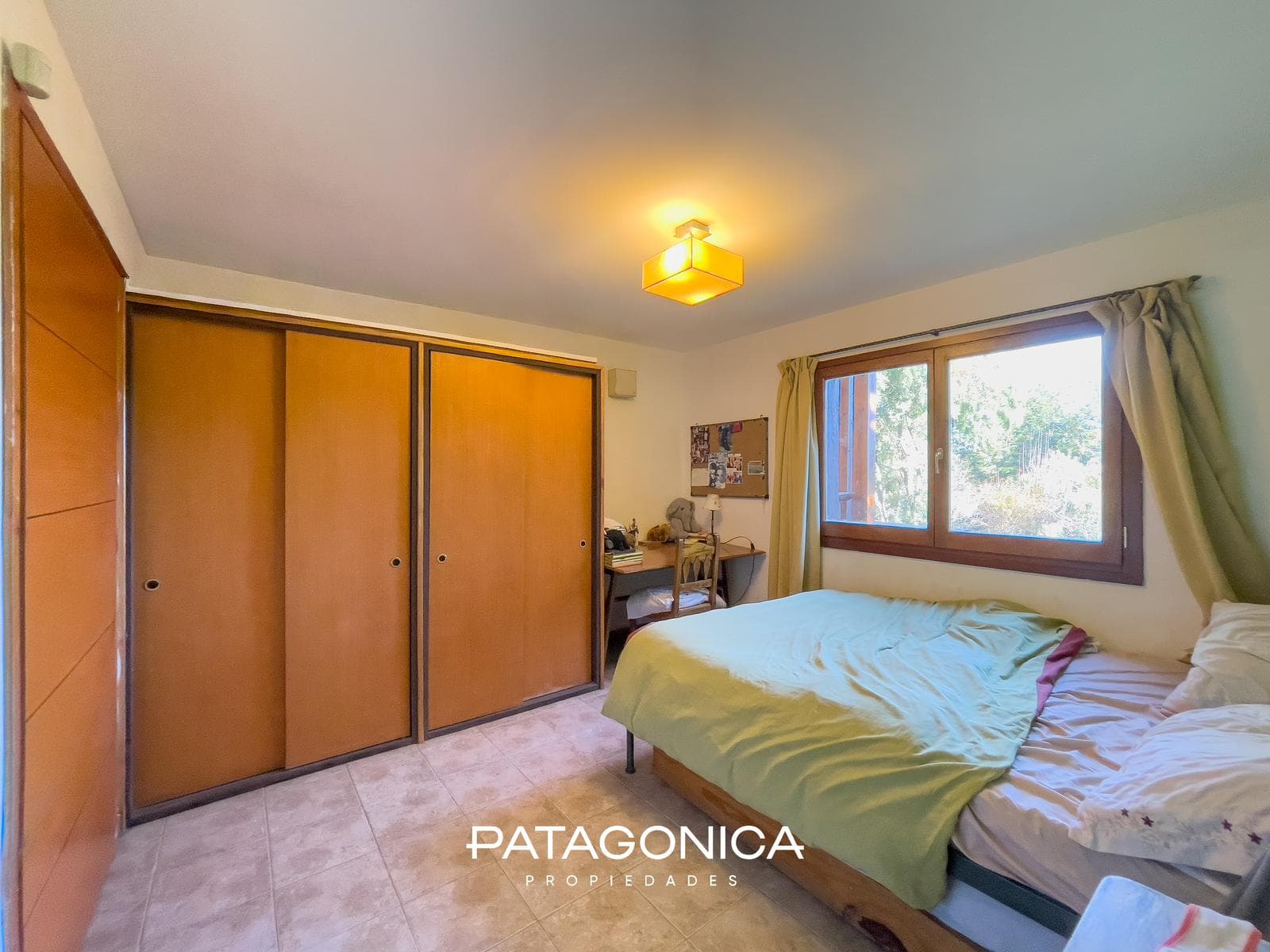 HOUSE FOR SALE: 140 m², on a 1781 m² lot; Penthouse in the RUCA HUE Gated Community, Villa La Angostura