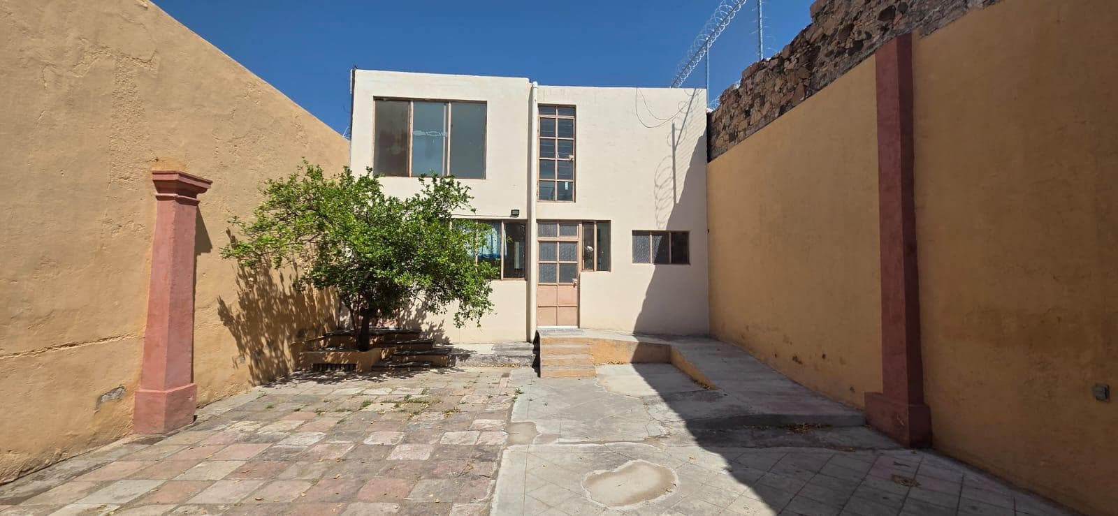 HOUSE FOR SALE, HISTORIC DOWNTOWN
