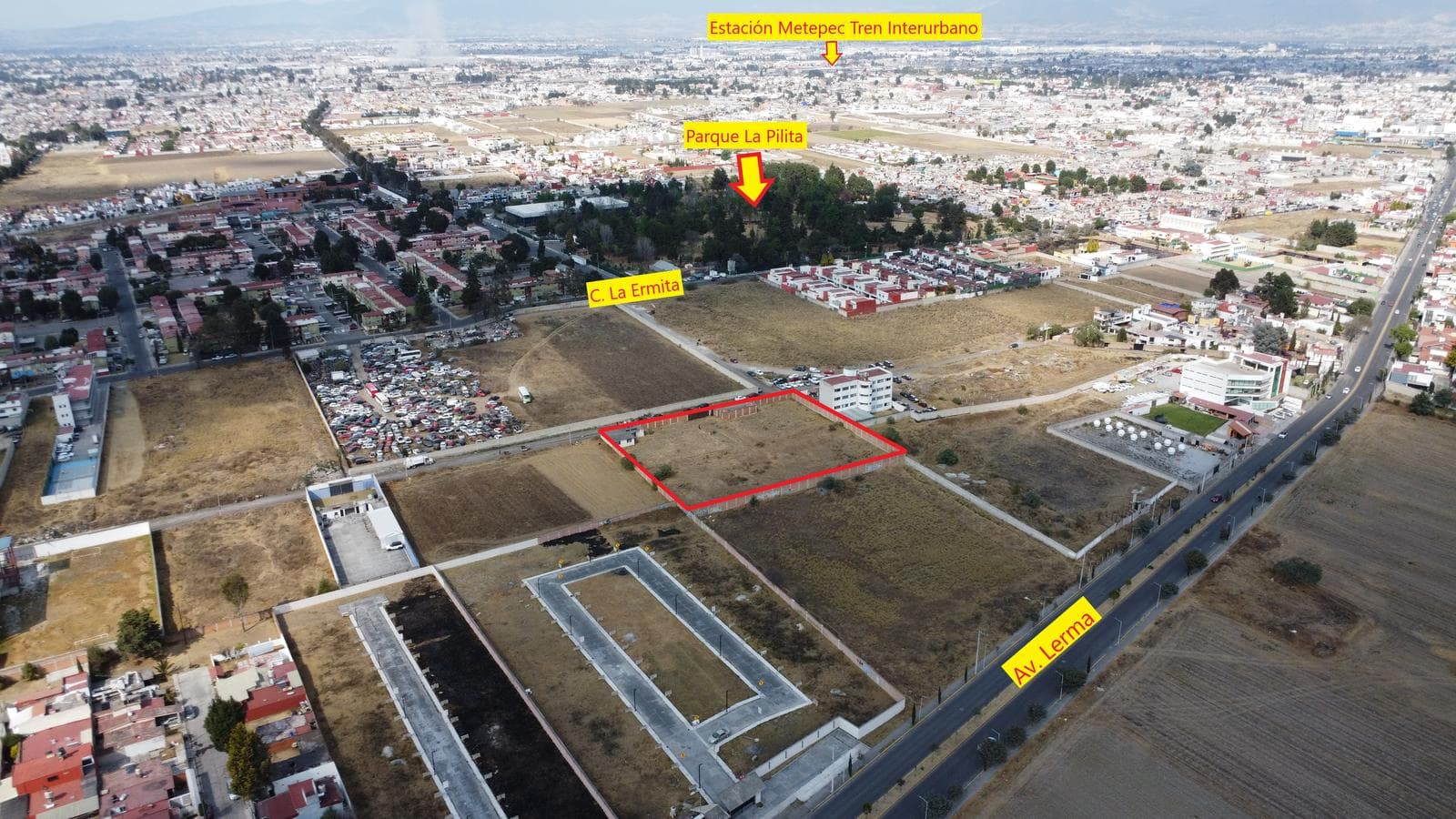 LAND FOR SALE IN METEPEC WITH RESIDENTIAL ZONING