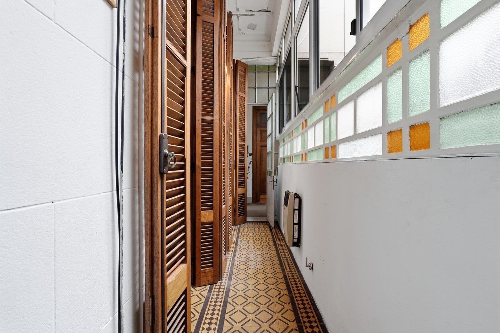 Two-room furnished apartment for short-term rent in Balvanera