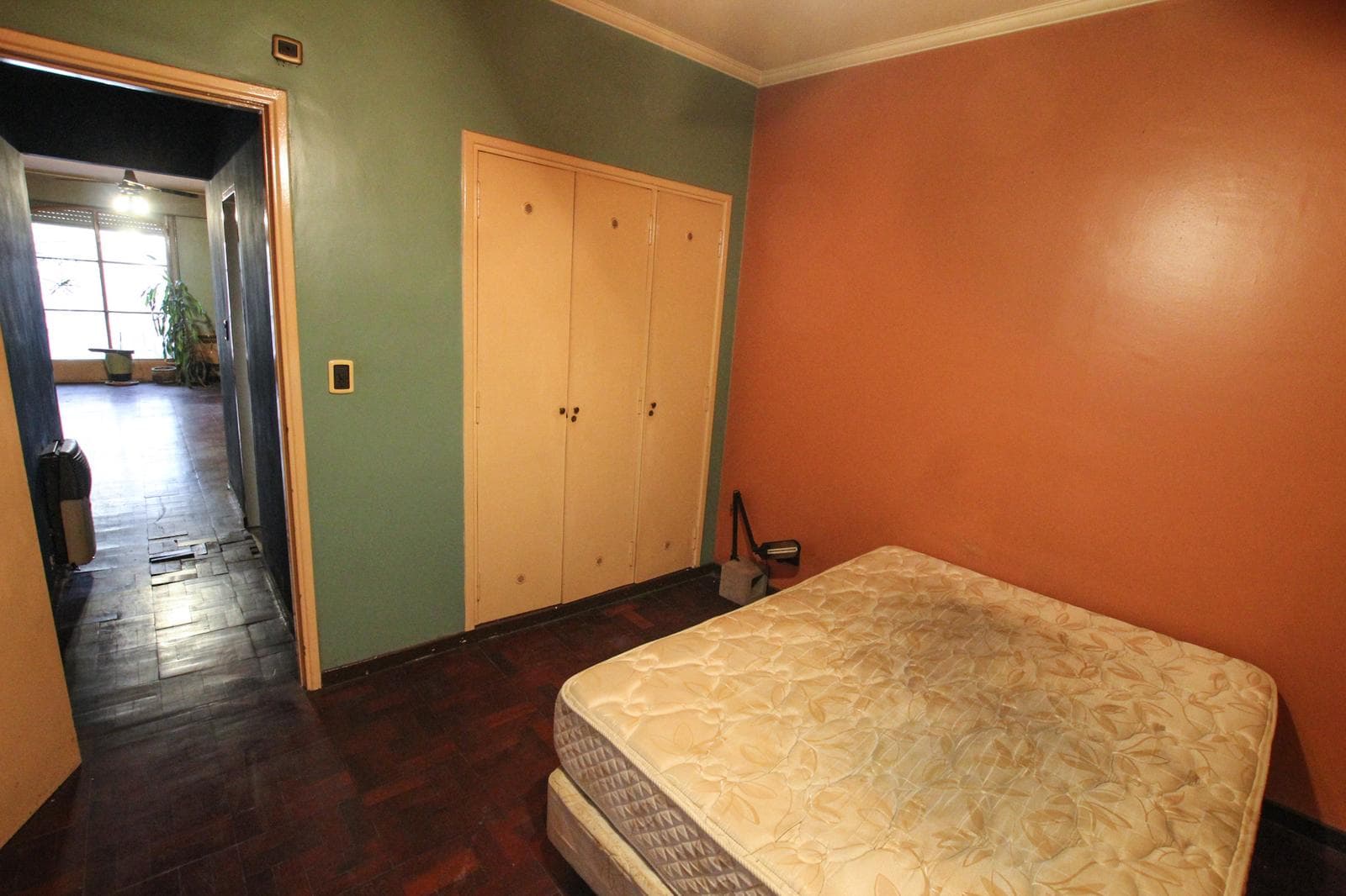 2-room apartment for sale in Floresta, in need of renovation, good location, eligible for financing, 60 m²