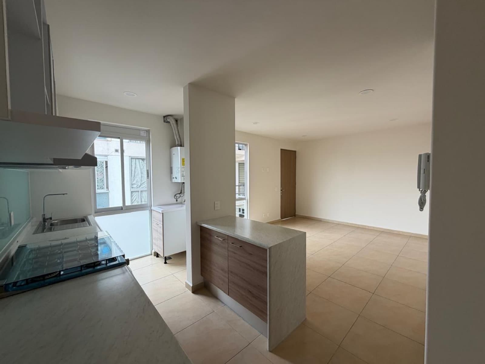 Apartment for sale on Calzada de la Viga, Iztacalco