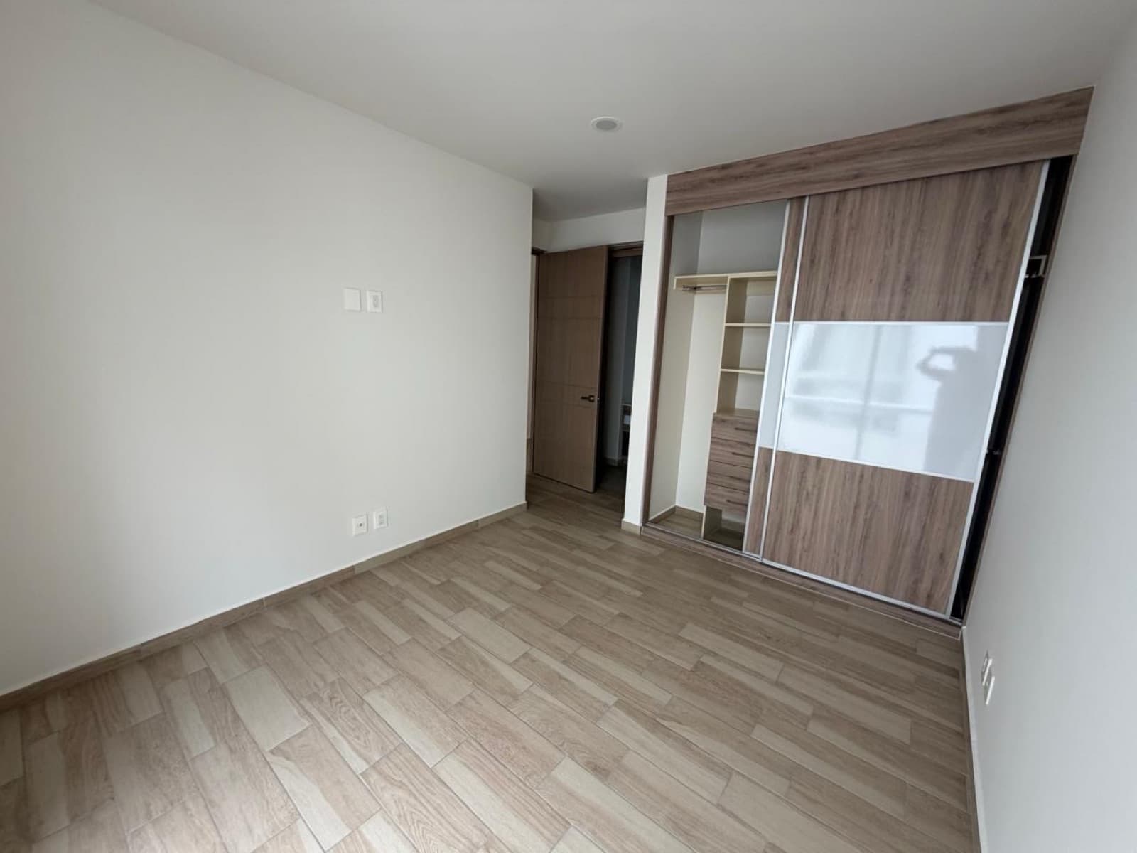 Apartment for sale on Calzada de la Viga, Iztacalco