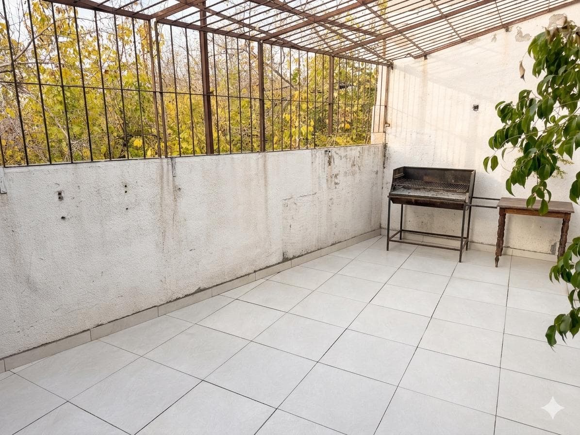 106-square-meter Apartment with Terrace and Barbecue Area in Mendoza City