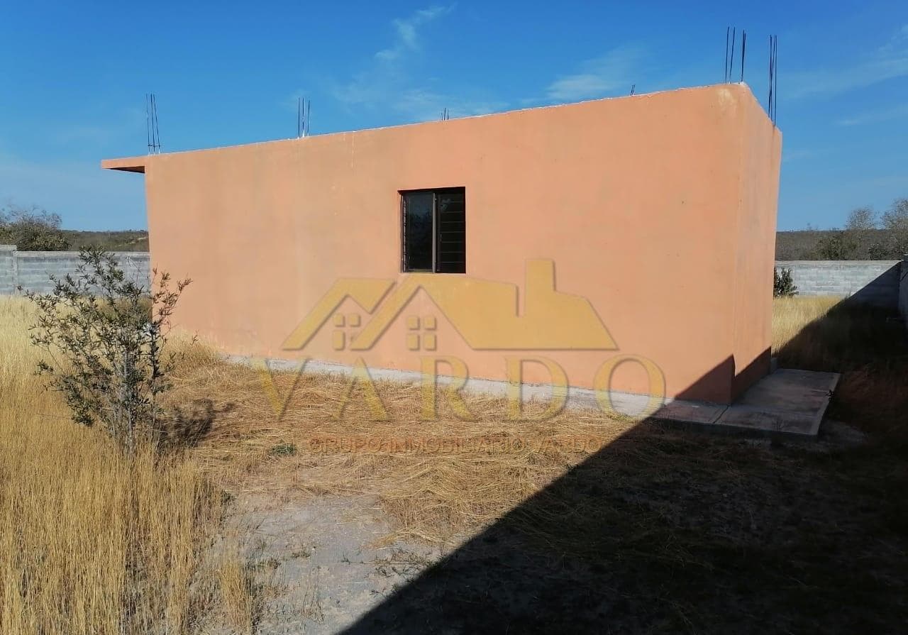Lot with House in Linares, Nuevo León