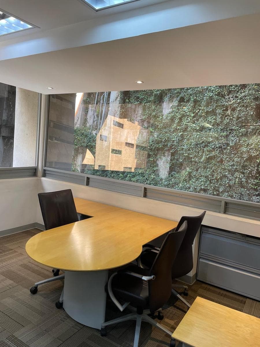 Furnished office for rent in Bosques de Duraznos