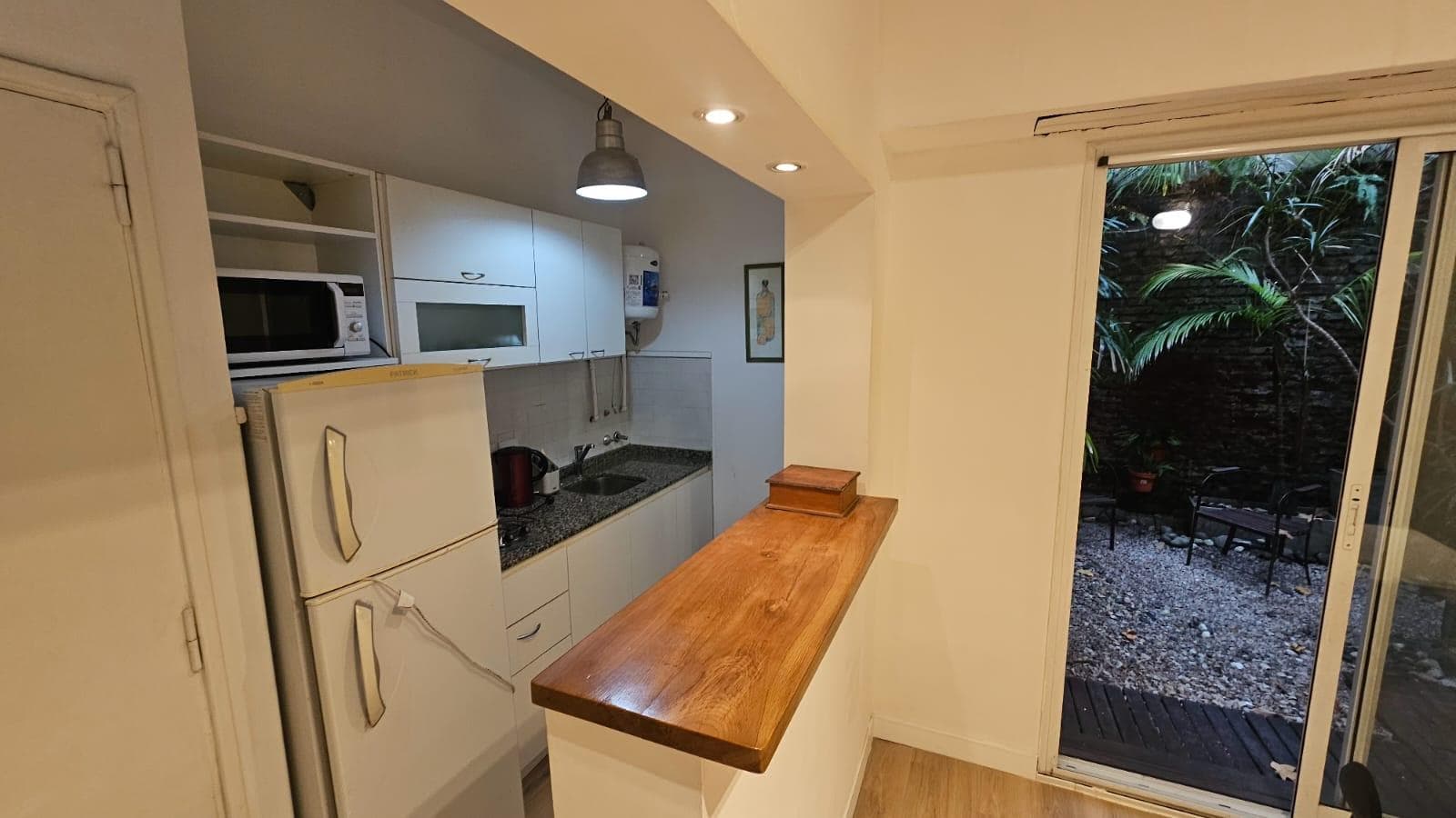 Fully furnished 2-room apartment for rent in Palermo Soho.