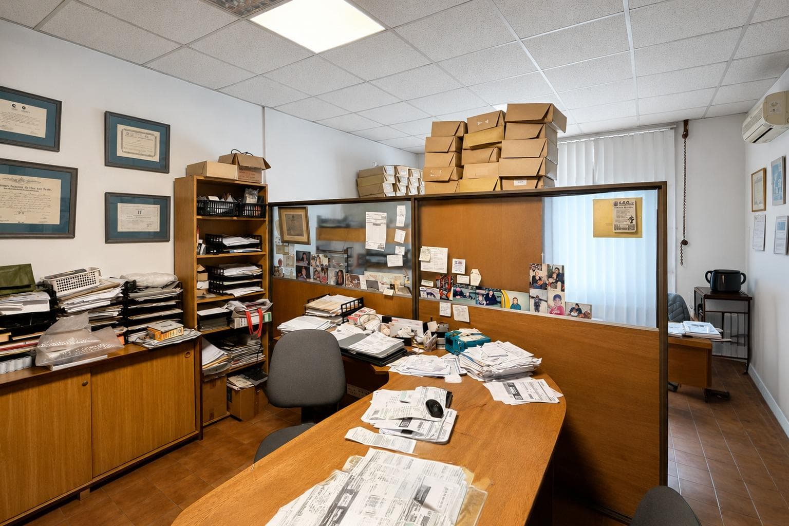 Office and warehouse