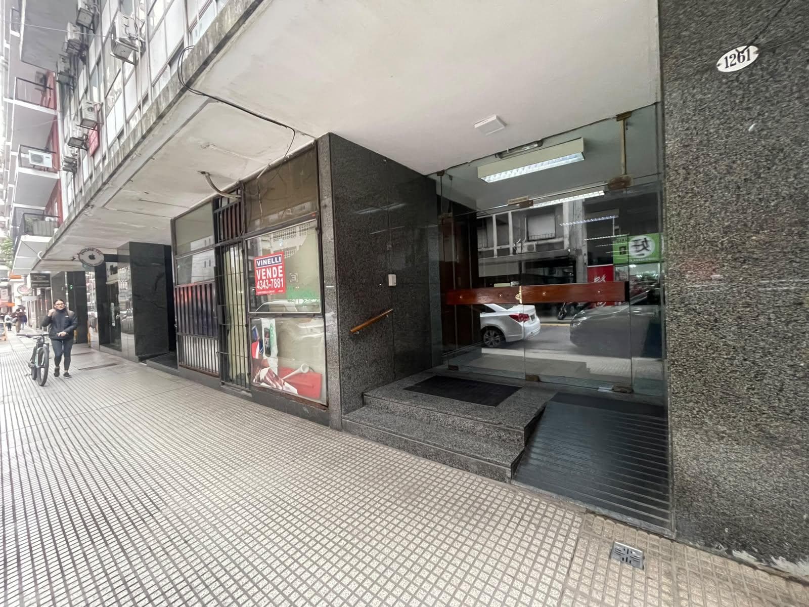 Marcelo T. de Alvear and Talcahuano - 2 rooms - Office - For Sale or Rent - Recoleta