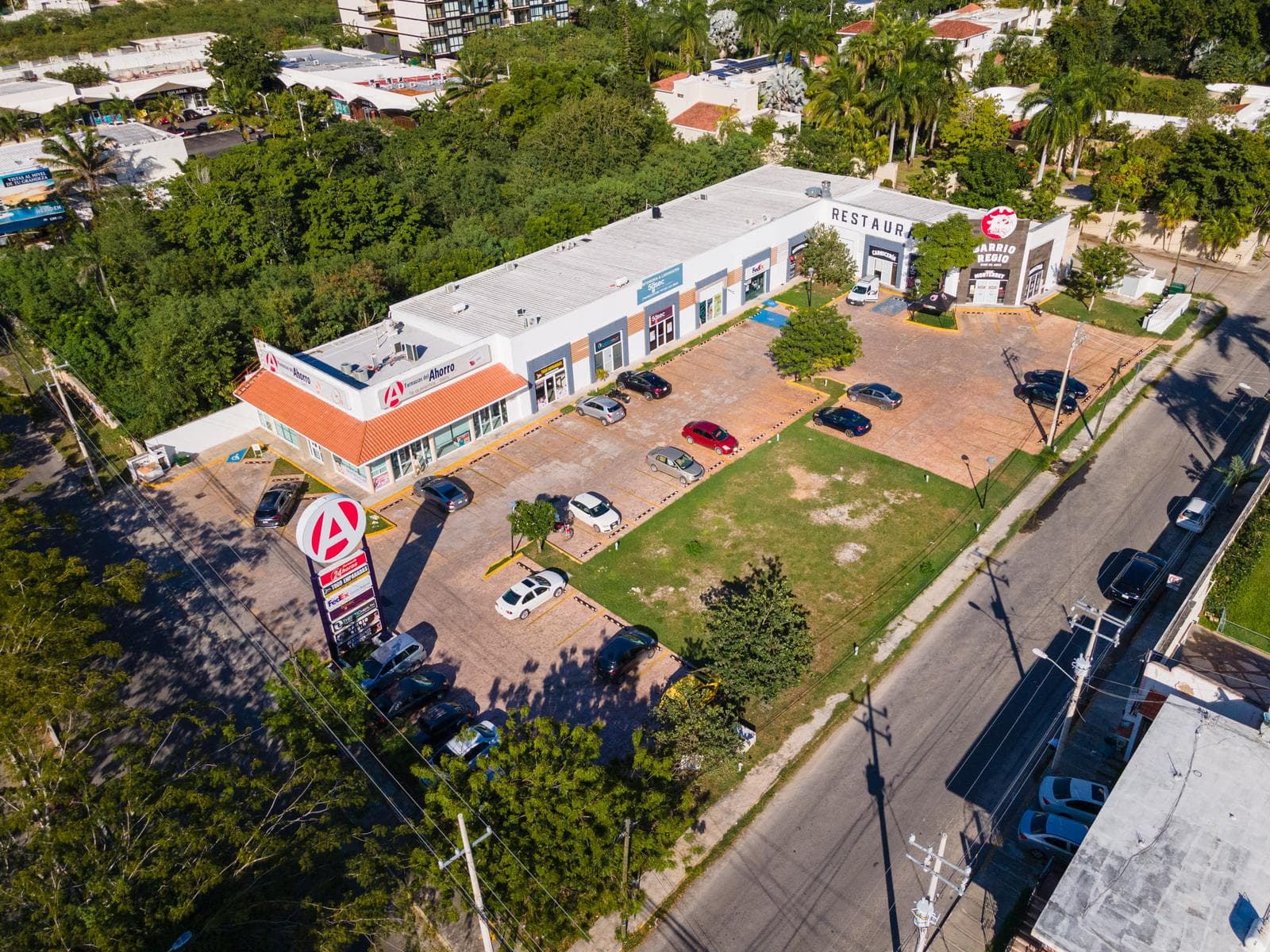 LAND RENT ON GARCÍA LAVÍN AVENUE
