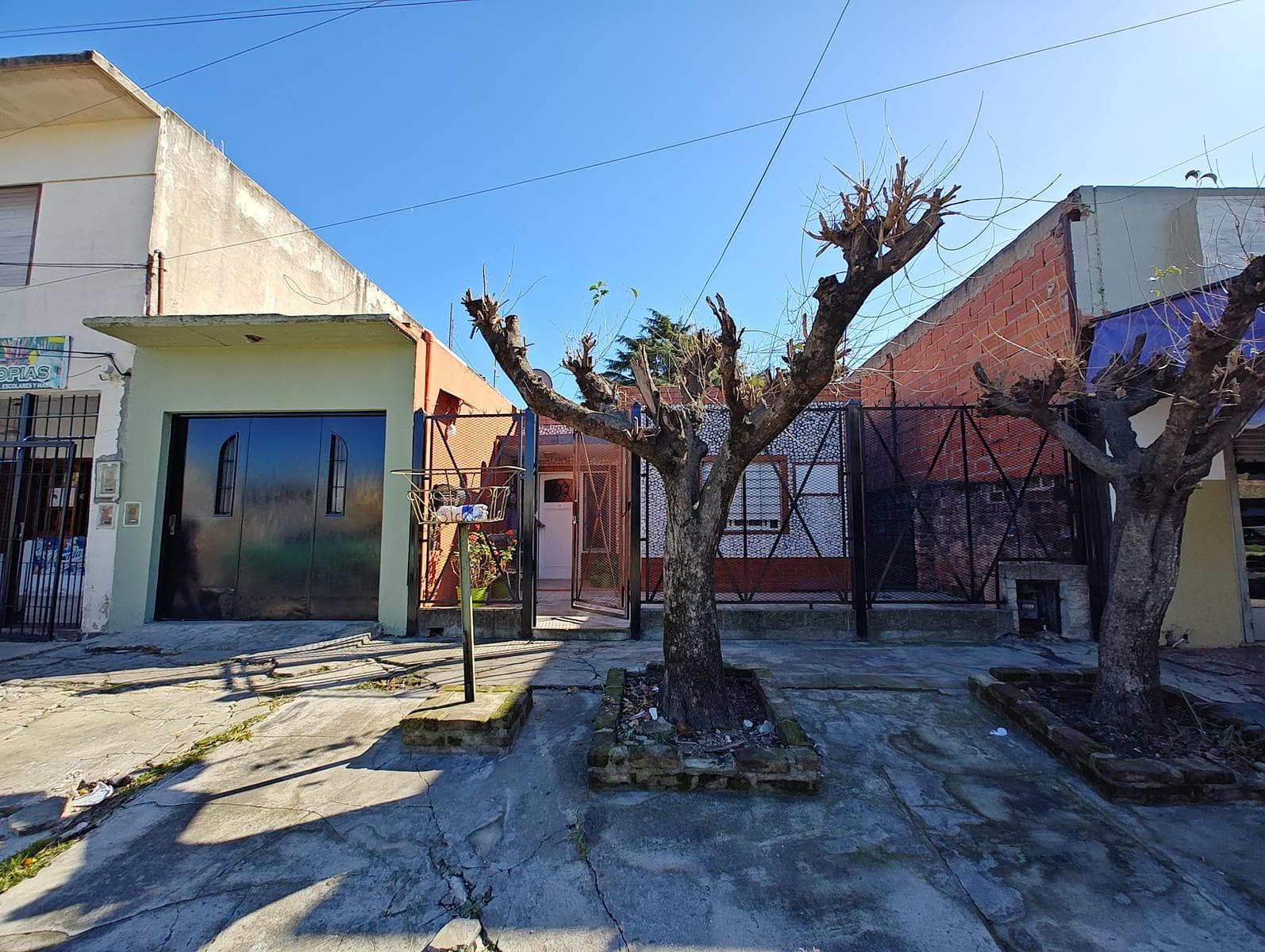 House for Sale in G. de Laferrere