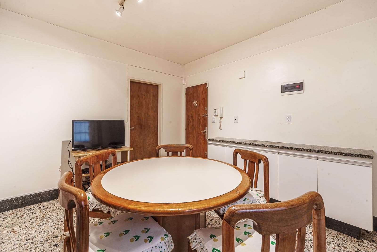 4-ROOM APARTMENT FOR SALE IN BELGRANO