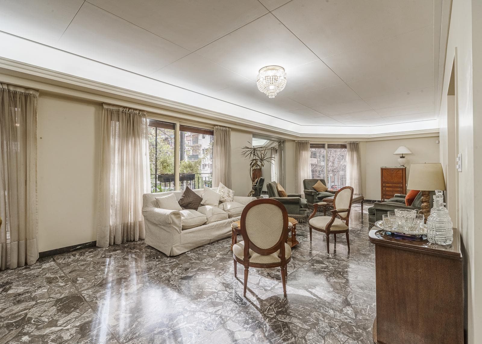 4-ROOM APARTMENT FOR SALE IN BELGRANO