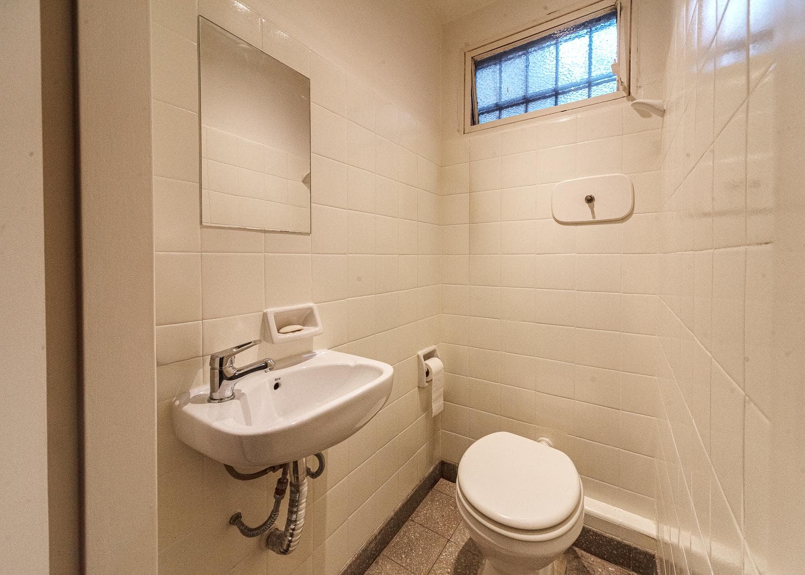 4-ROOM APARTMENT FOR SALE IN BELGRANO