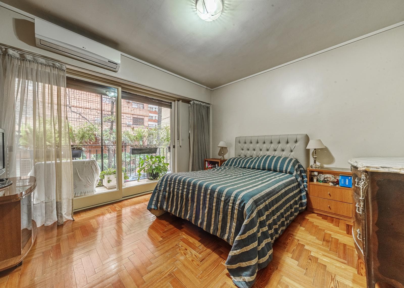 4-ROOM APARTMENT FOR SALE IN BELGRANO