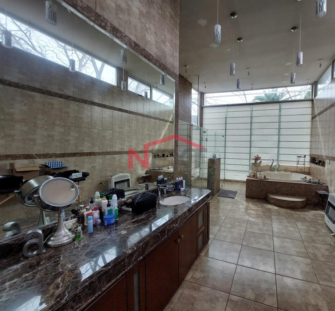 FURNISHED AND FULLY EQUIPPED ONE-STORY HOUSE FOR RENT