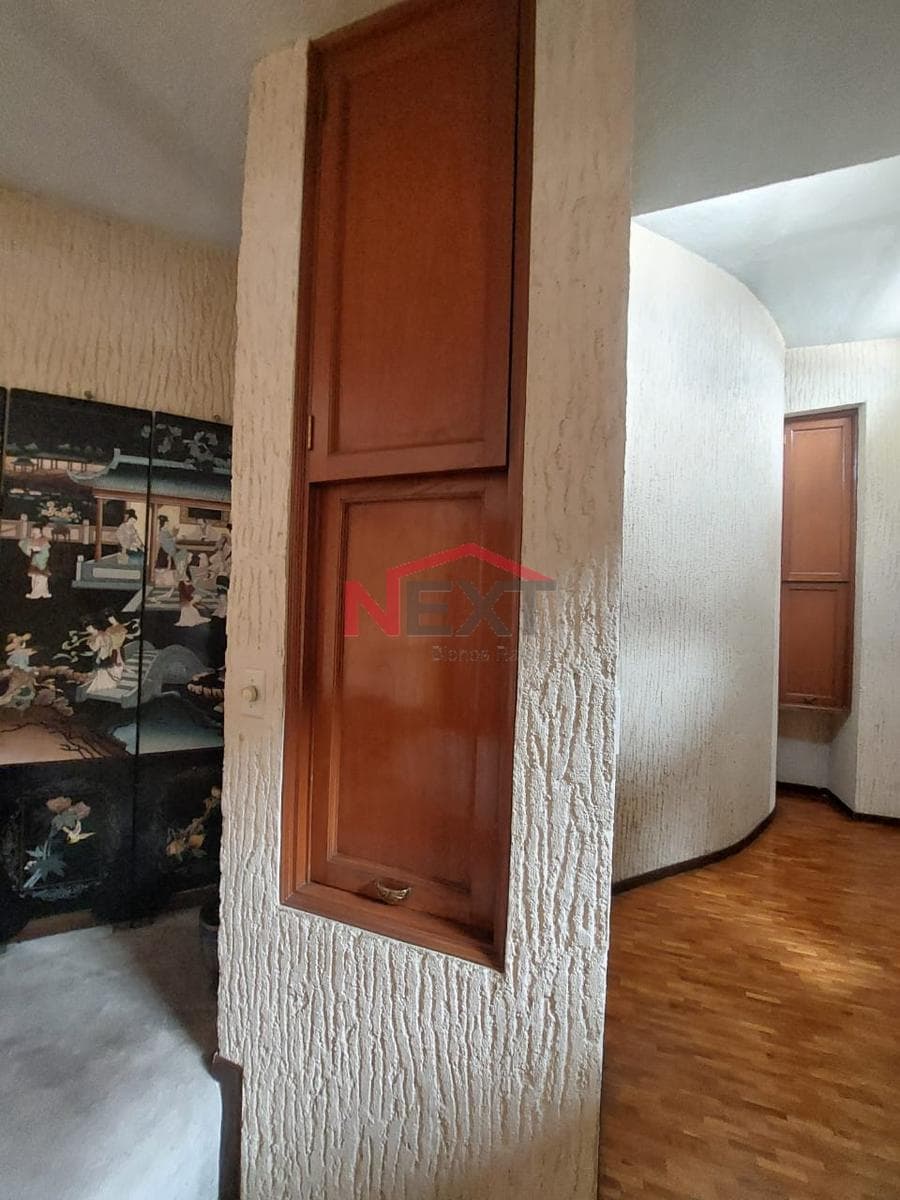 CORNER HOUSE FOR SALE IN THE CUMBRES NEIGHBORHOOD