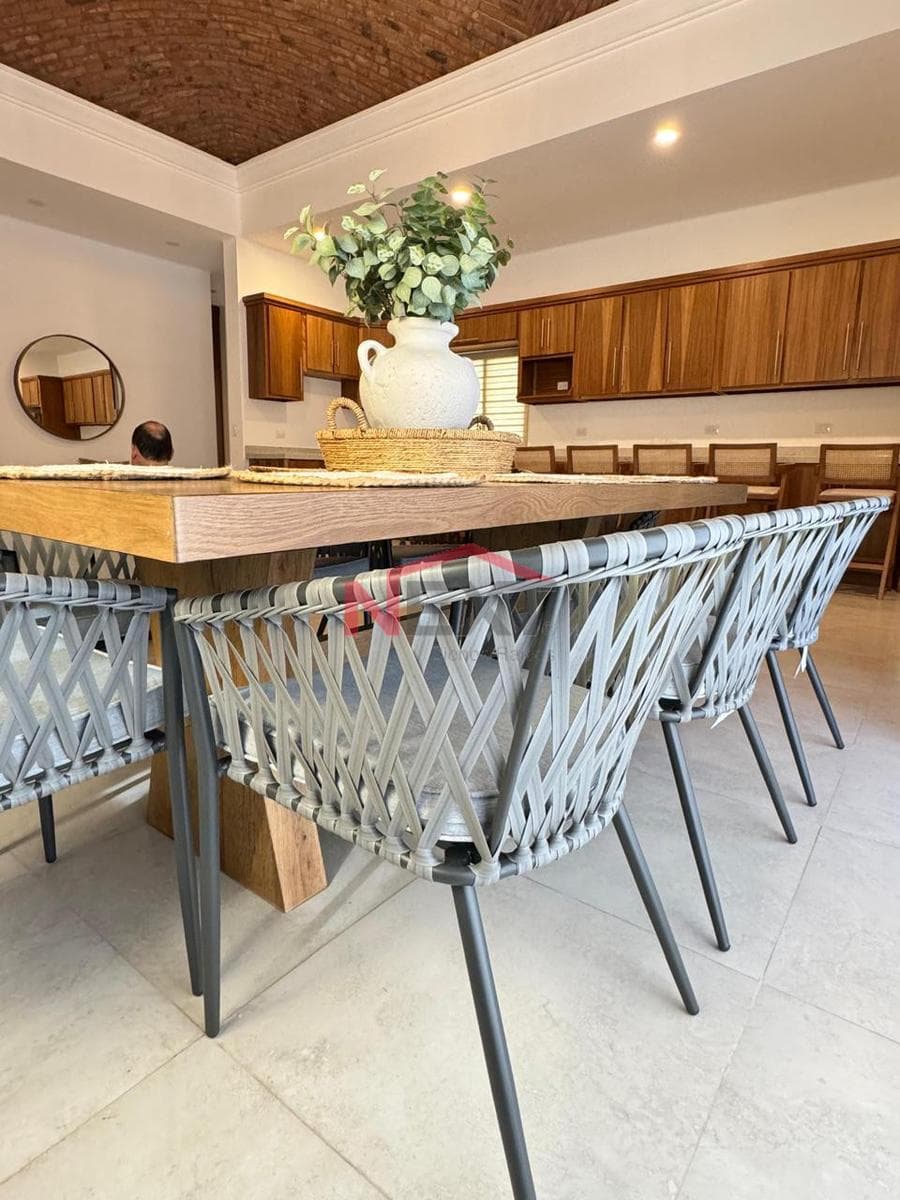 Long-Term Residential Rental at Mirador