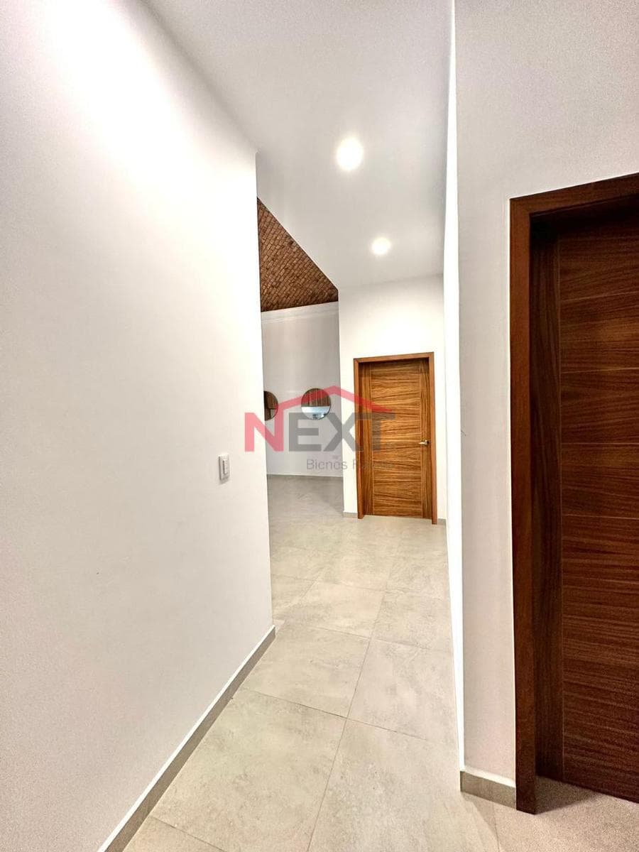 Long-Term Residential Rental at Mirador