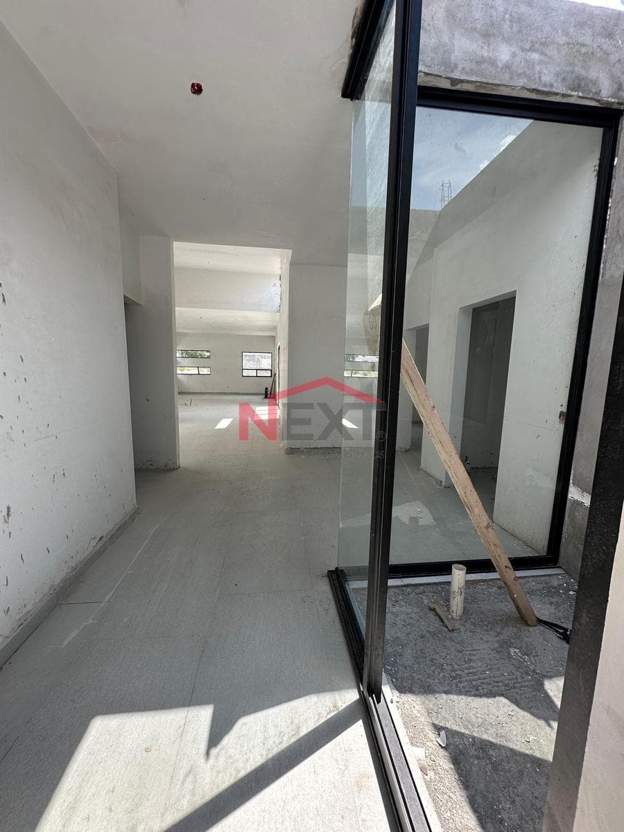ONE-STORY HOUSE FOR SALE IN ARTEAGA