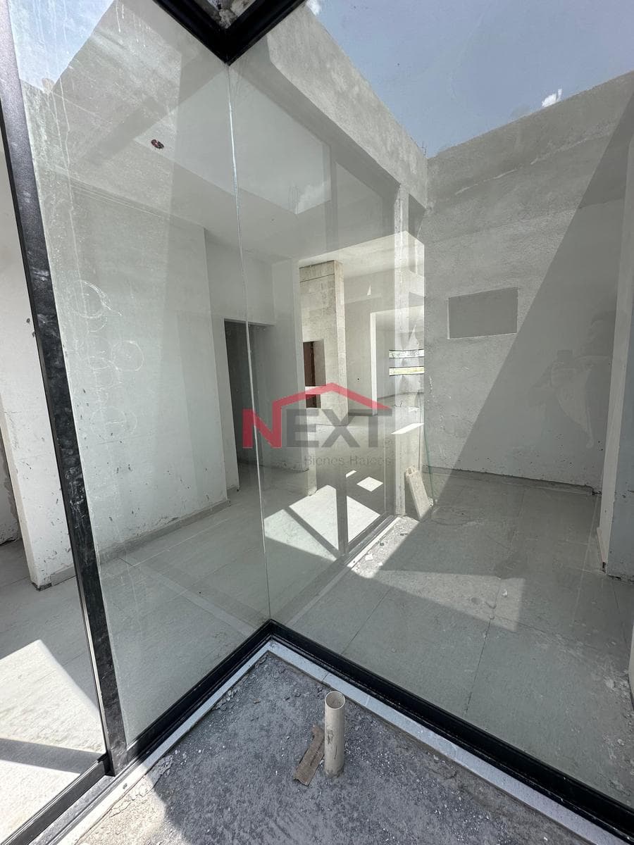 ONE-STORY HOUSE FOR SALE IN ARTEAGA