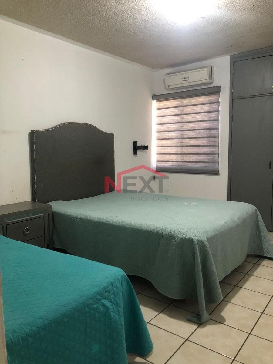 House 3B: POOL - LOCATION - PRICE