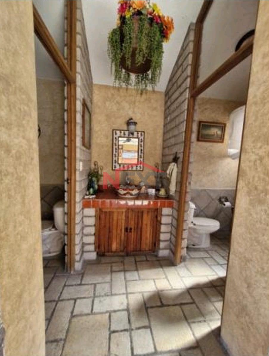 HOUSE FOR SALE IN THE NORTH WITH A POOL