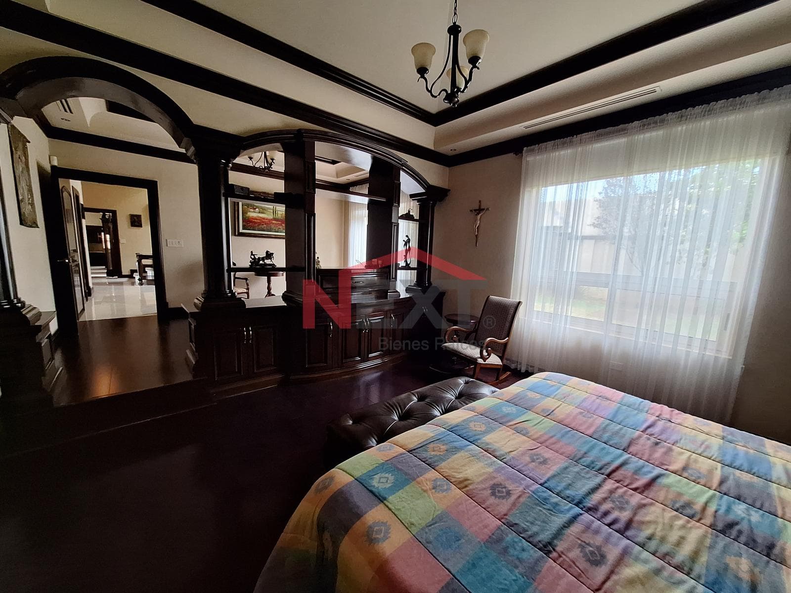 HOUSE WITH A POOL FOR SALE IN THE NORTH