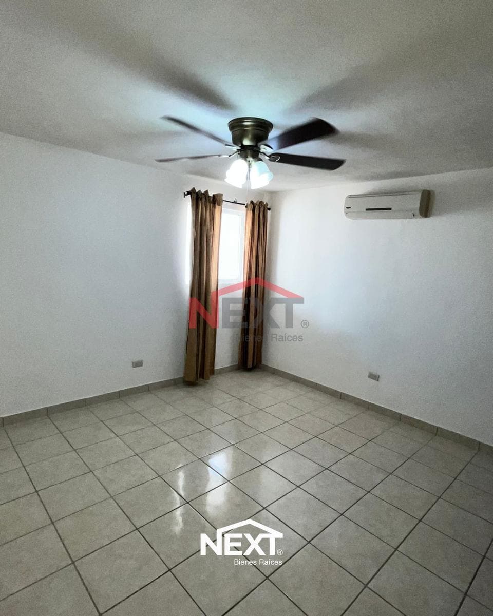 HOUSE FOR SALE IN COL. LOMA LINDA